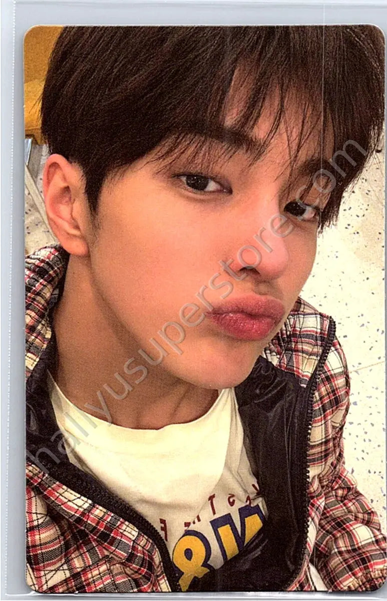 CORTIS - Keonho - CORTIS - Keonho - GREENGREEN Album weverse CORTIS - Keonho - CORTIS - Keonho - GREENGREEN Album weverse