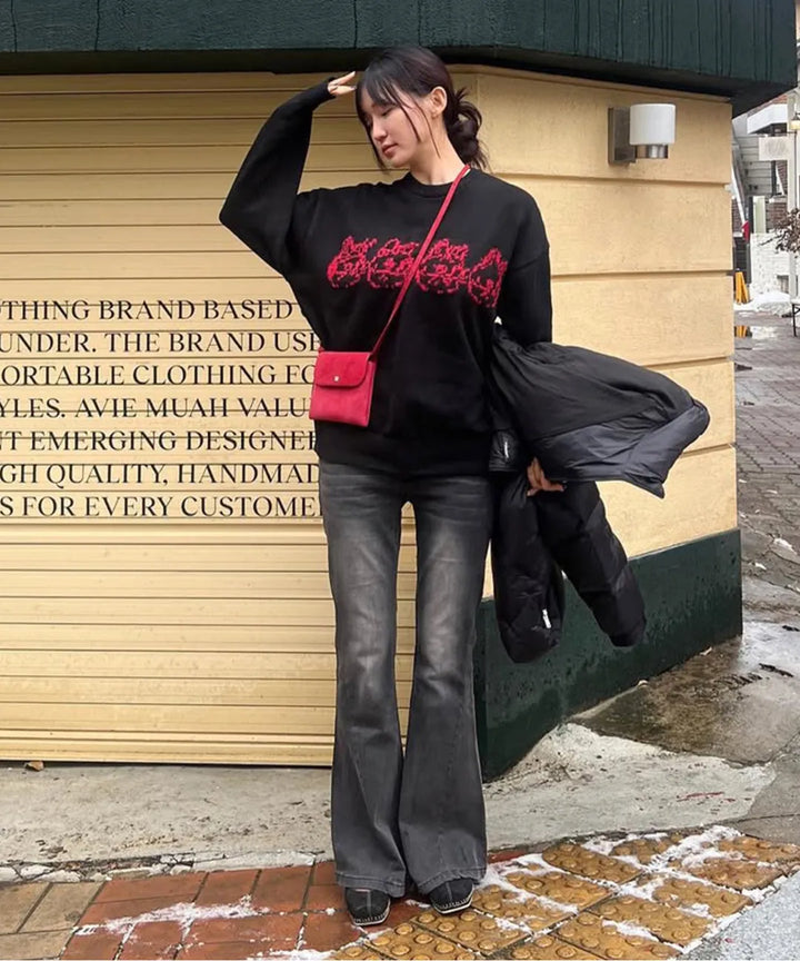 **QWER -Siyeon Let's love donut round knit BLACK