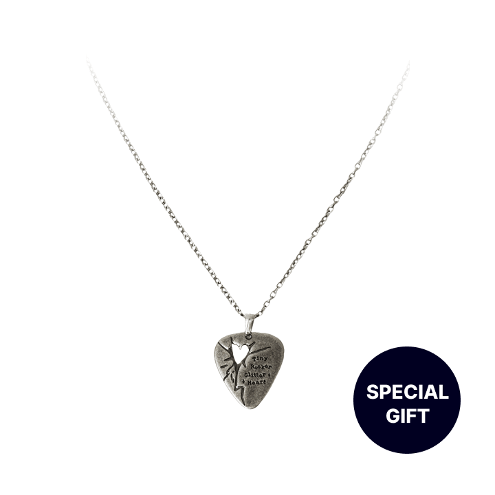 **QWER - QWER 2nd Anniversary Merch (Unisex Guitar Pick Necklace)
