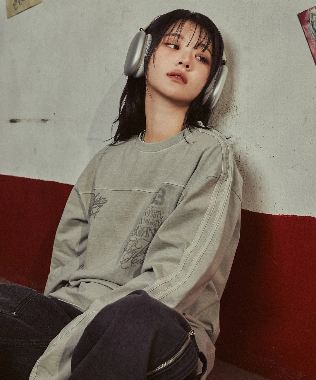 **QWER -Chodan  Pigment Track Long Sleeve_Light Gray