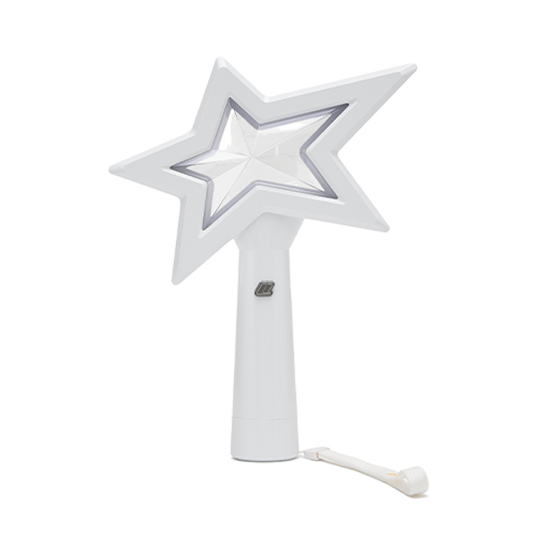 ** LISA (of Black Pink) - Official Light Stick