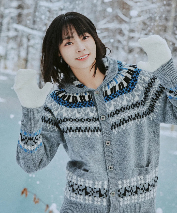 **QWER -Siyeon Nordic melody hoodie cardigan GREY