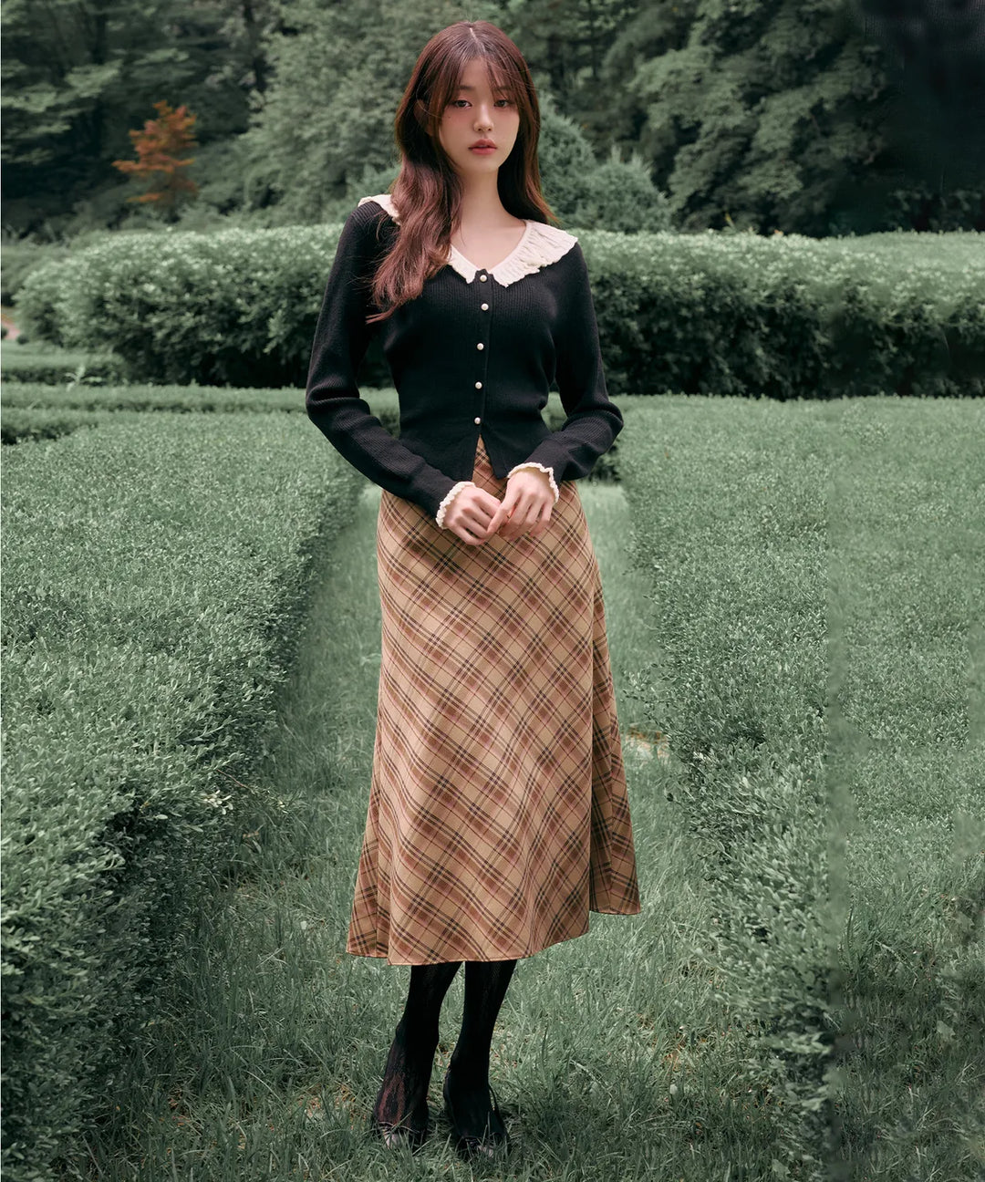** JANG WONYOUNG Pick (of IVE) - CHECK MIDI SKIRT BROWN
