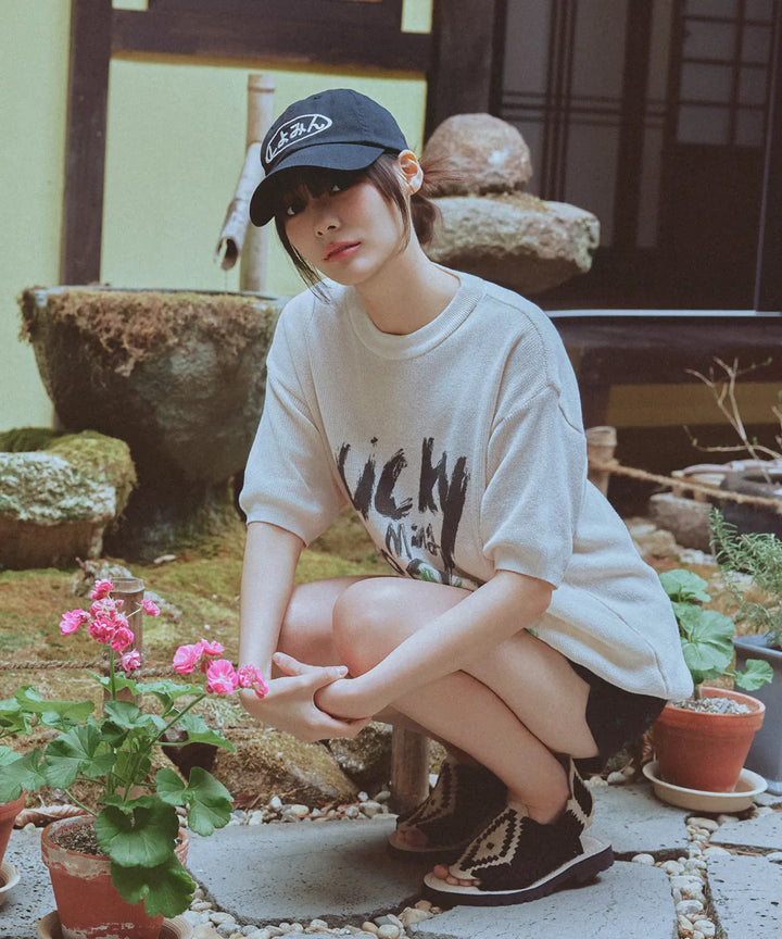 **QWER -Siyeon Cool Ever Clover Round Knitwear IVORY