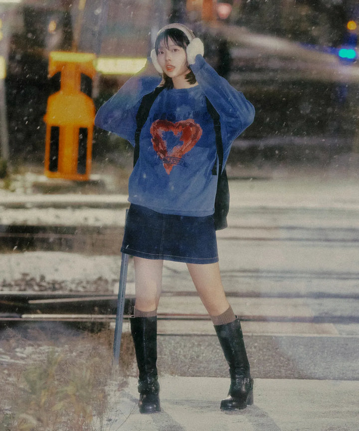 **QWER -Siyeon Pigment Let's Love Sweatshirt WASHING BLUE