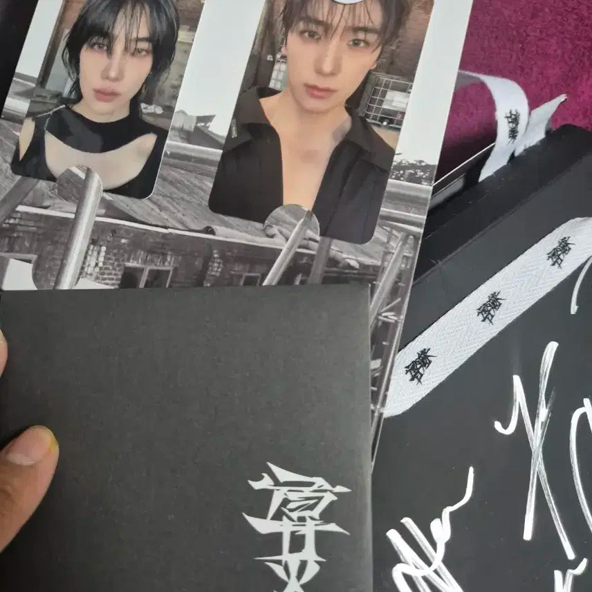 더 보이즈 미니9집 친필사인반