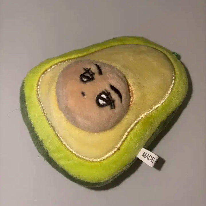 세븐틴 버논 인형 버보카도 양도합니다