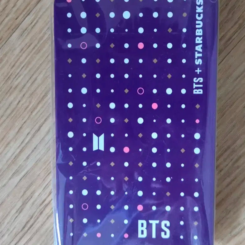 BTS 방탄소년단 스타벅스 콜라보 키링 미개봉 팝니다