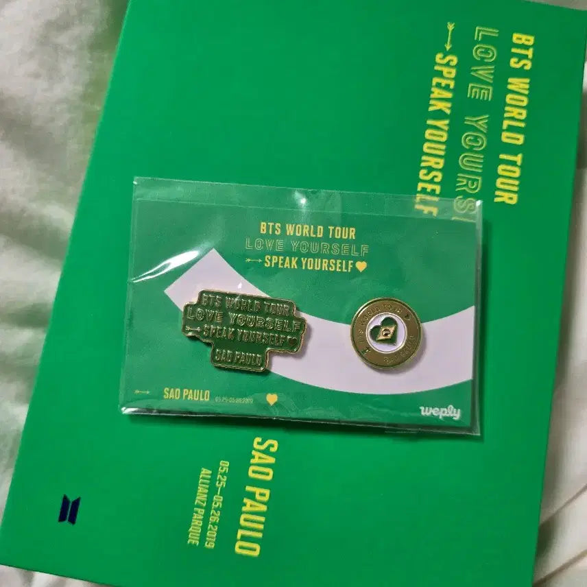 방탄 스픽유어셀프 상파울루 태형+뱃지