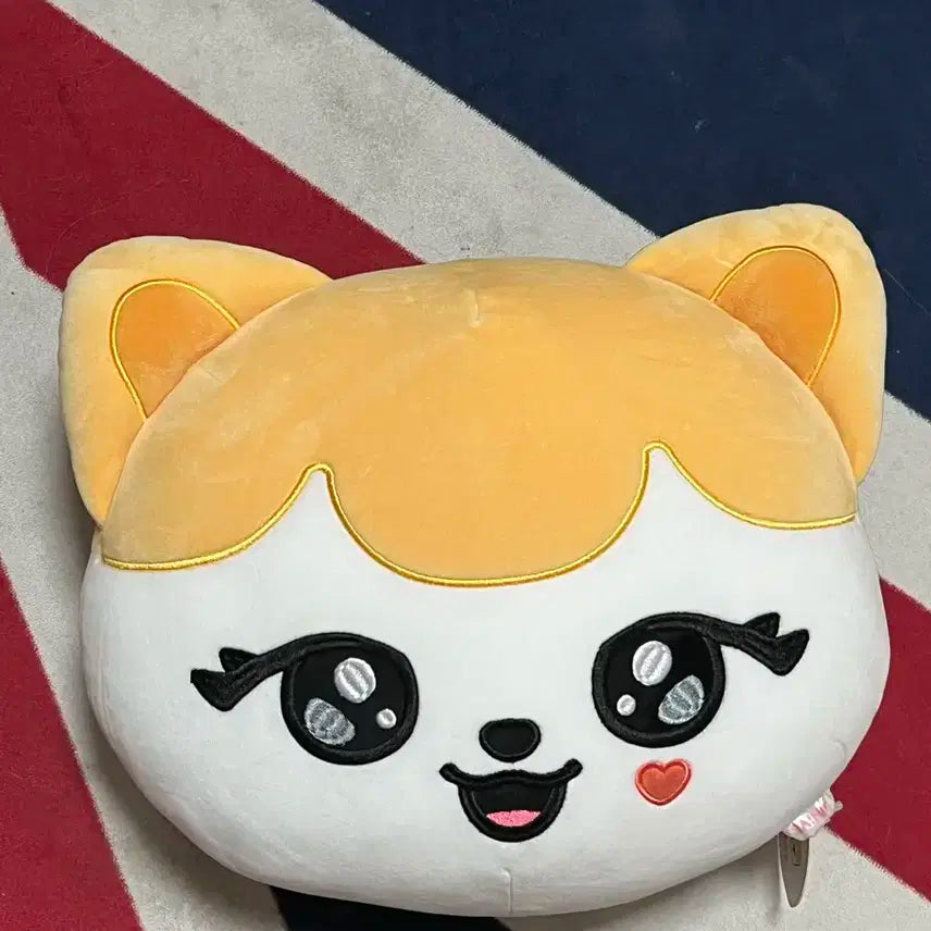Ive リズ チーズ メガクッション minive liz popup Ive リズ チーズ メガクッション minive liz popup - メルカリ