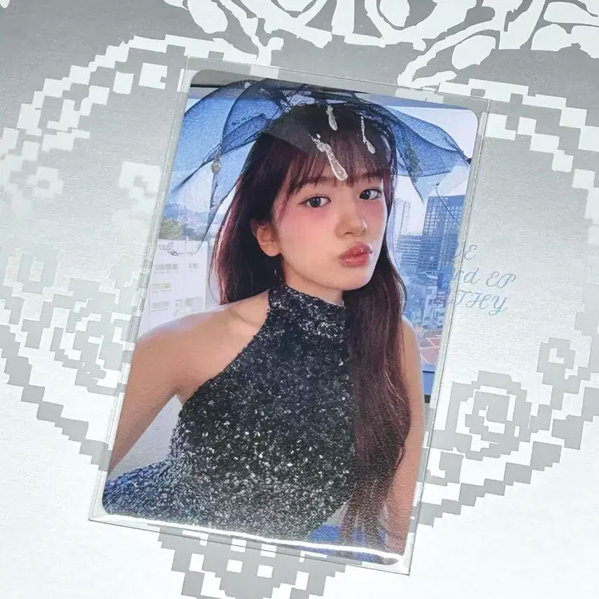 아이브 안유진 아레나 옴므 잡지 포카 팬콘 팝업 엠파시