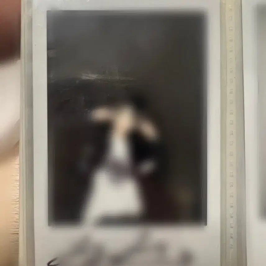 더보이즈 영훈 친필 폴라로이드 찐폴라 싸인폴라