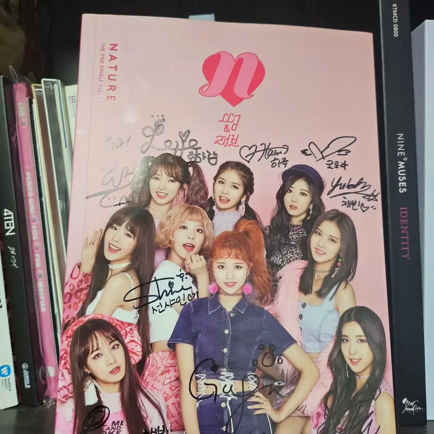 네이처 싸인 앨범