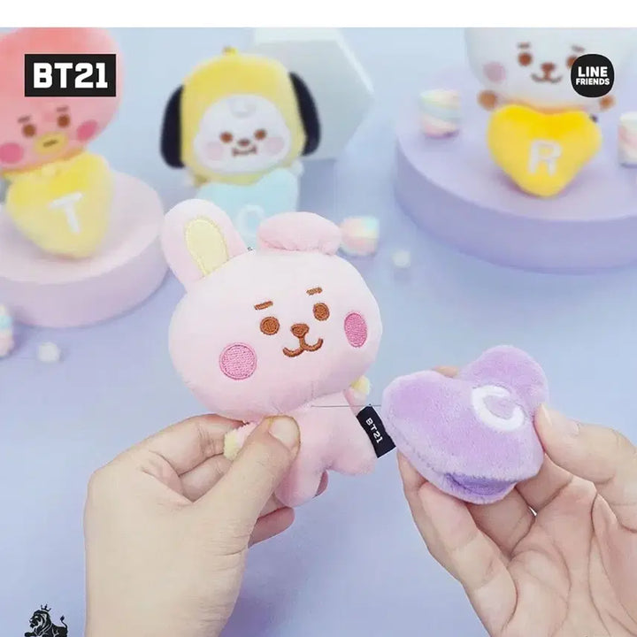 BT21일본 릴 키홀더 알제이
