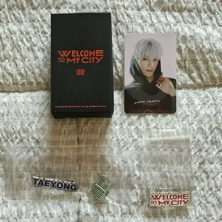 nct127 팝업 메탈 뱃지&포카 set_태용