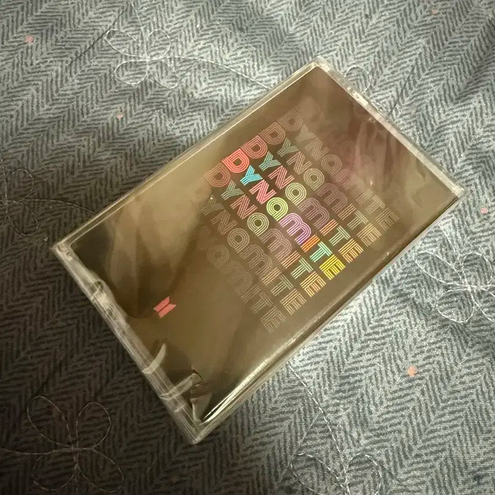 방탄소년단 다이너마이트 테이프 미개봉 판매합니다