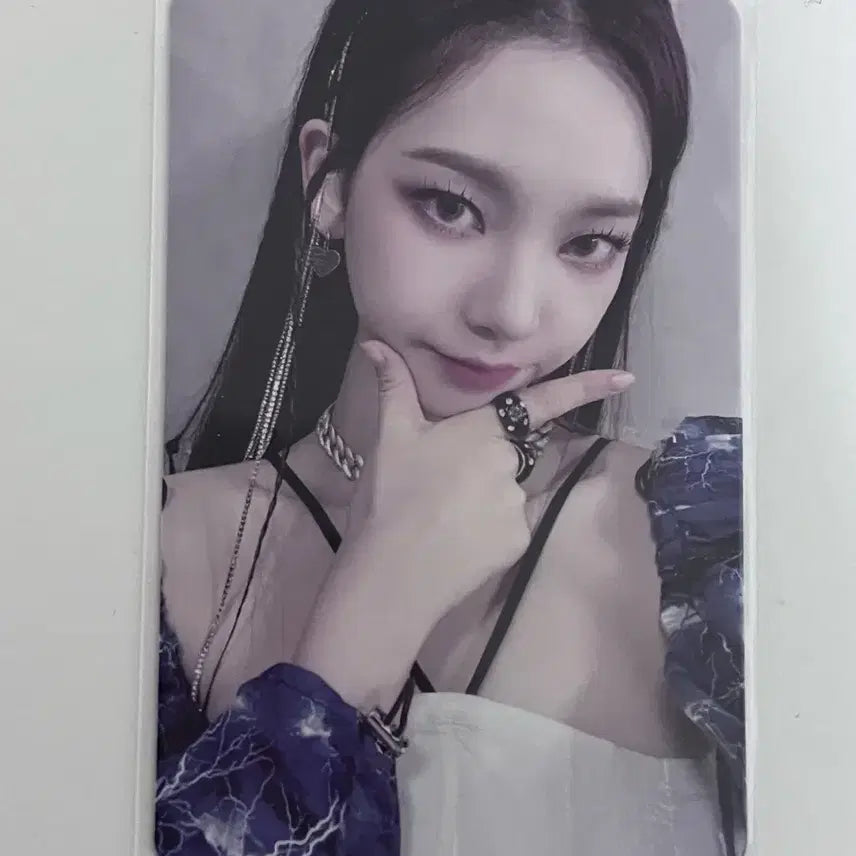 에스파 카리나 포카