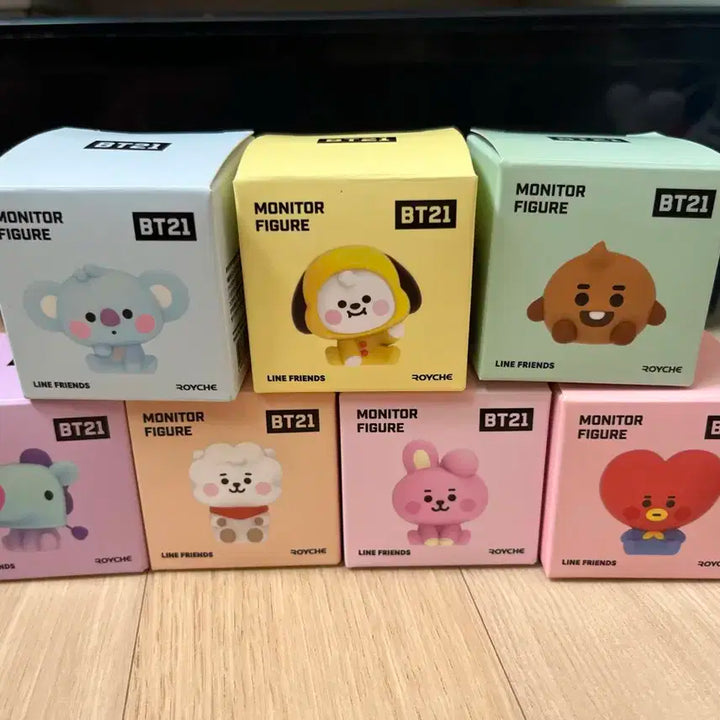 BT21 모니터 피규어