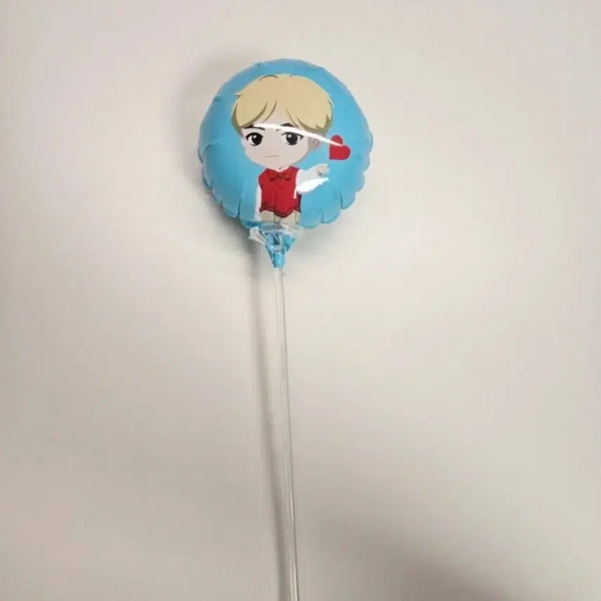 방탄 팝업스토어 풍선