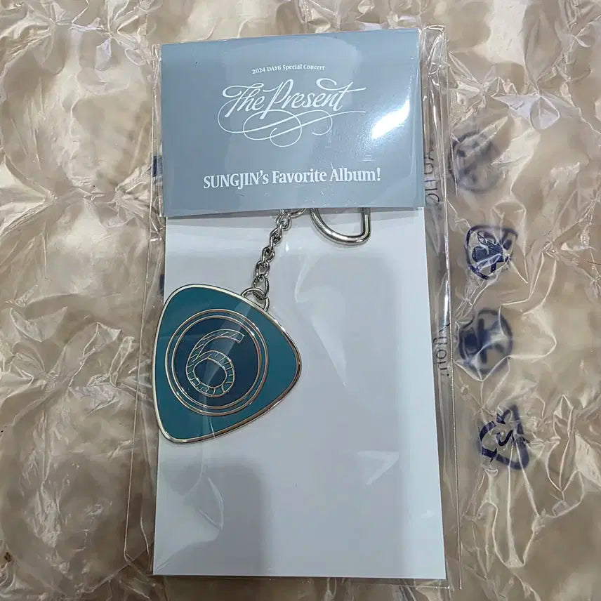 데이식스 24 클콘 피크 키링 미개봉