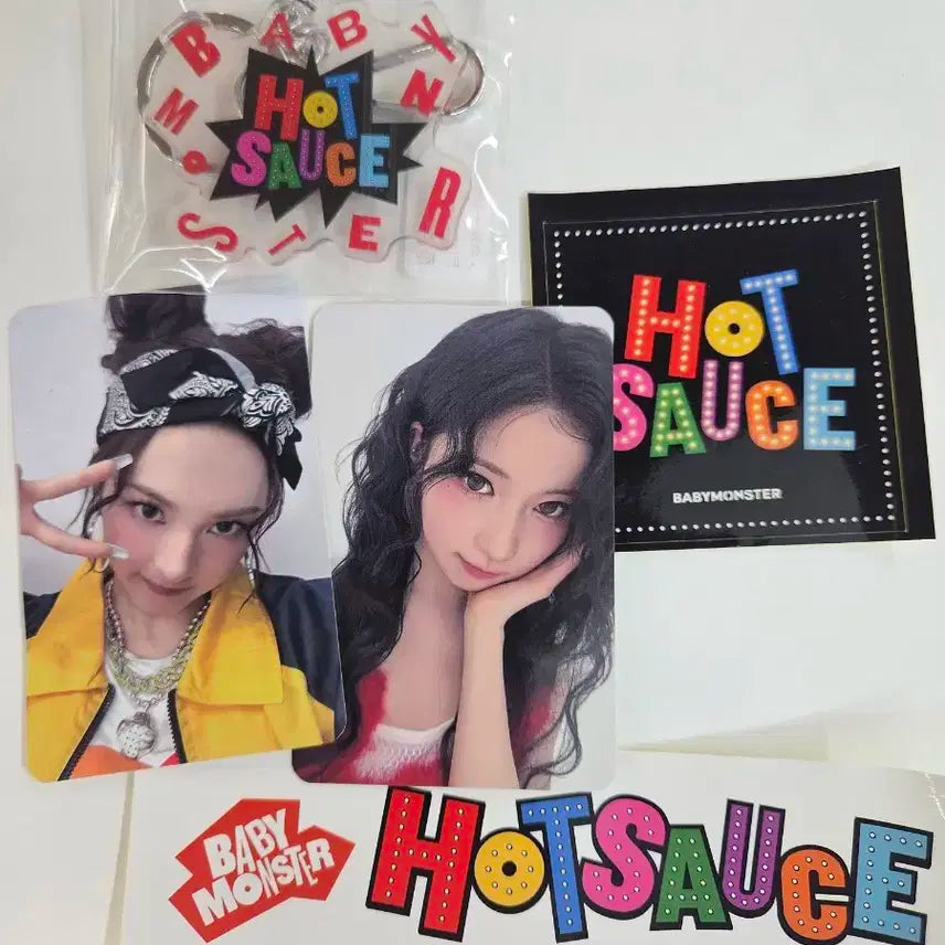 베이비몬스터 아사 치키타 키링 스티커 공방 포카 일괄 양도