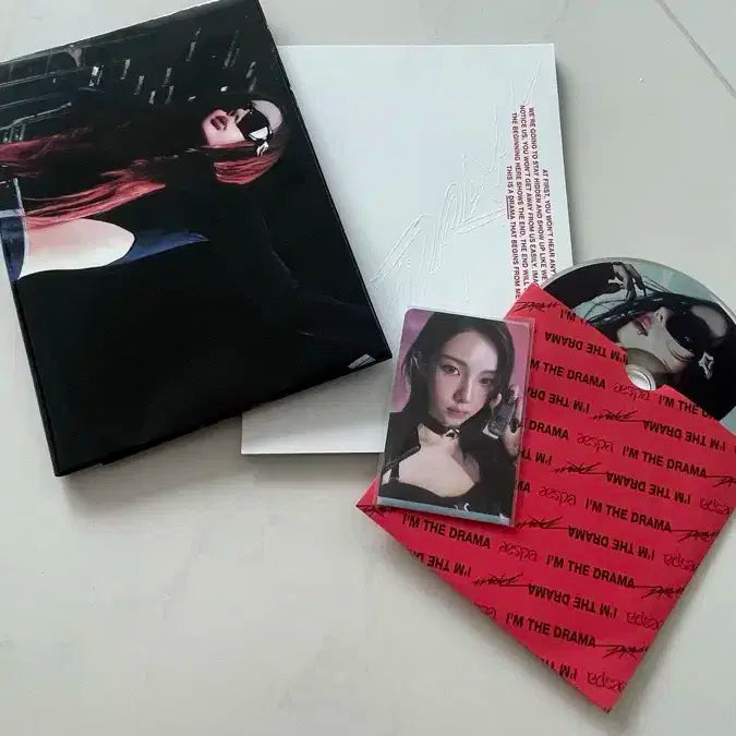 에스파 드라마 앨범 윈터버전(카리나 포카,윈터 포스터)