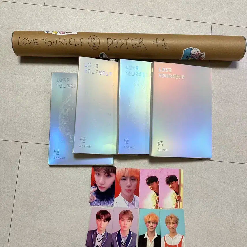 방탄 BTS 앨범 포스터 캔뱃지 교통카드 등 굿즈 일괄