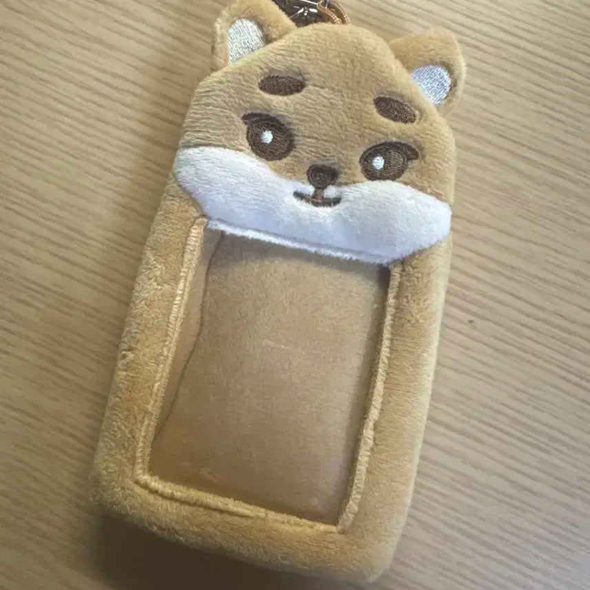 레윗노 데이식스 데니멀즈 케 포카홀더