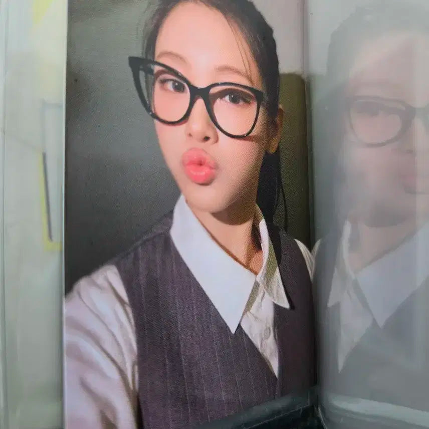 베이비돈크라이 이현 공방 포카 양도