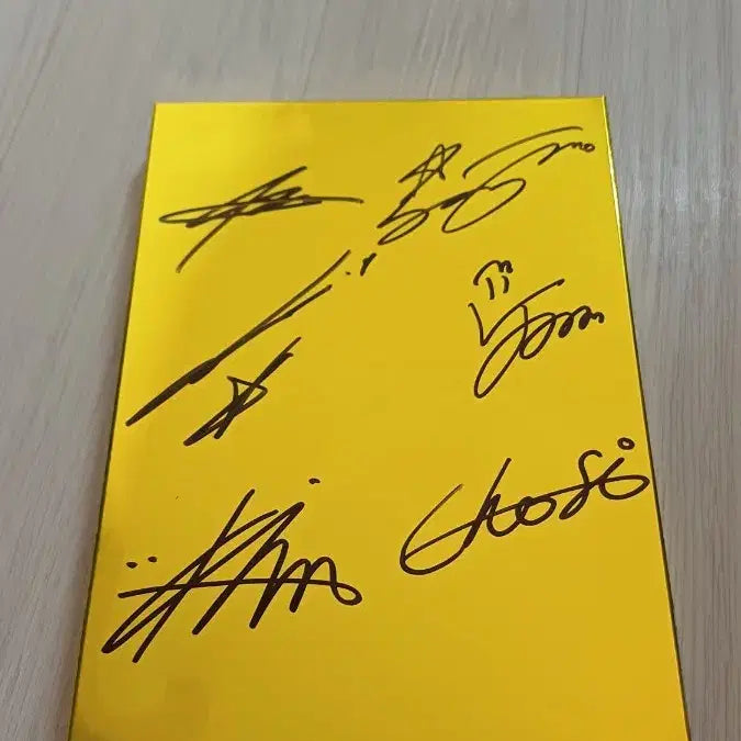 82메이저 비매 싸인 앨범