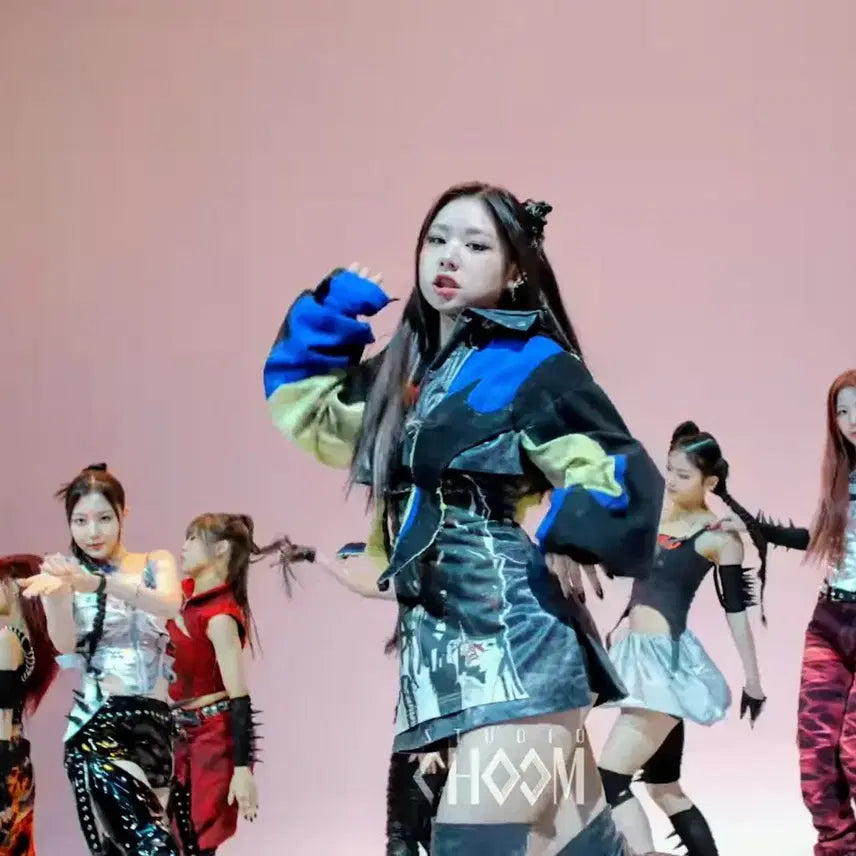 배드빌런 휴이 싸폴 싸인 폴라 양도 bad villain polaroid