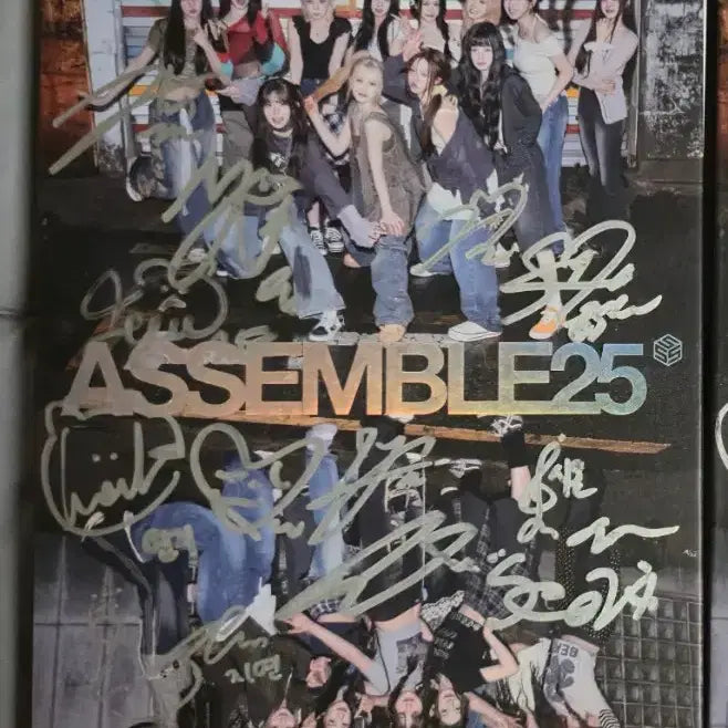 ★非売品◆サインCD◆triples◆assemble25◆国内発送 BUNJANG] triples Assemble25 Signed Album / 트리플에스