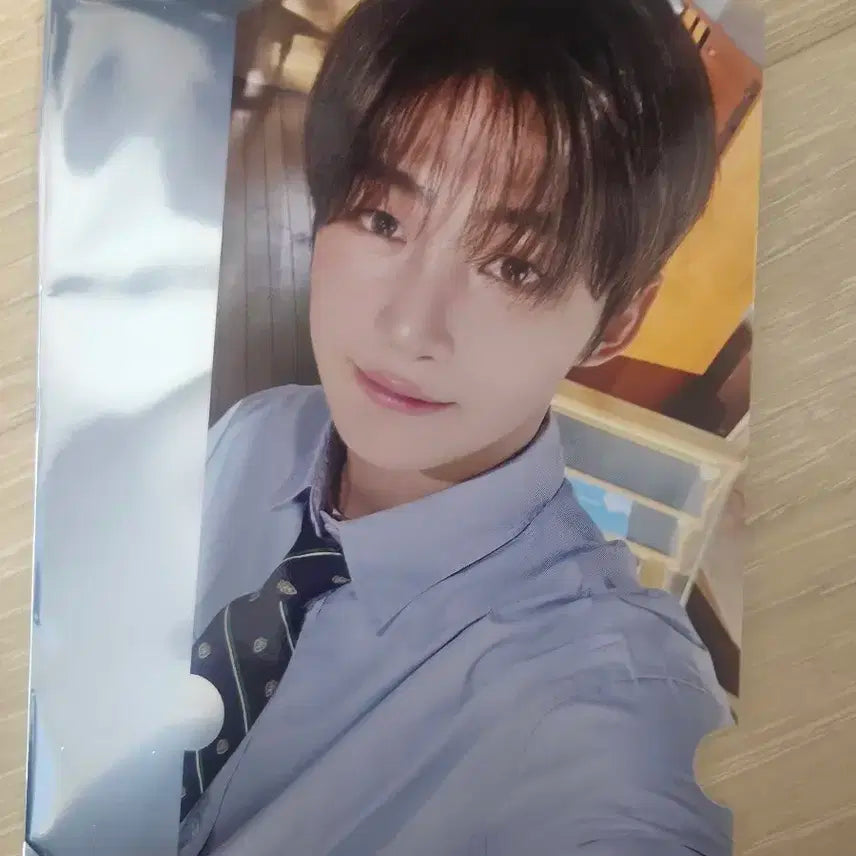 투어스 하지메마시떼 카페 예약 특전 지훈