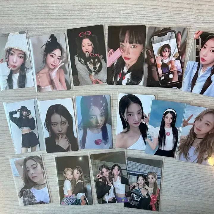 르세라핌 굿즈 일괄 판매합니다