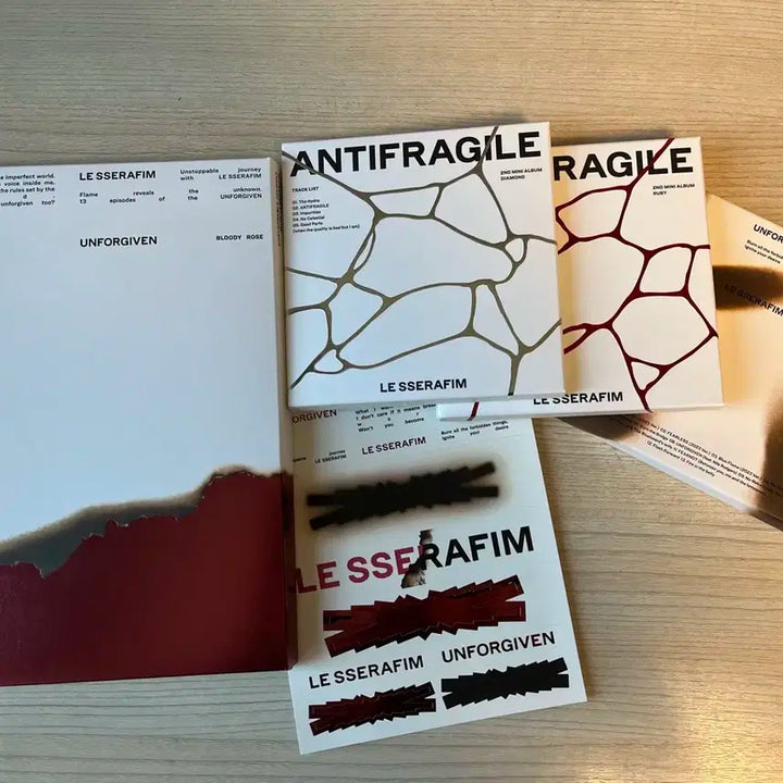 르세라핌 굿즈 일괄 판매합니다