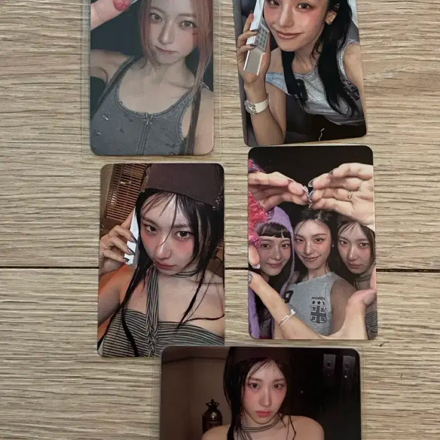 있지 ITZY 앨범 알라딘 예약 특전 포카 예지 유나 포카 양도