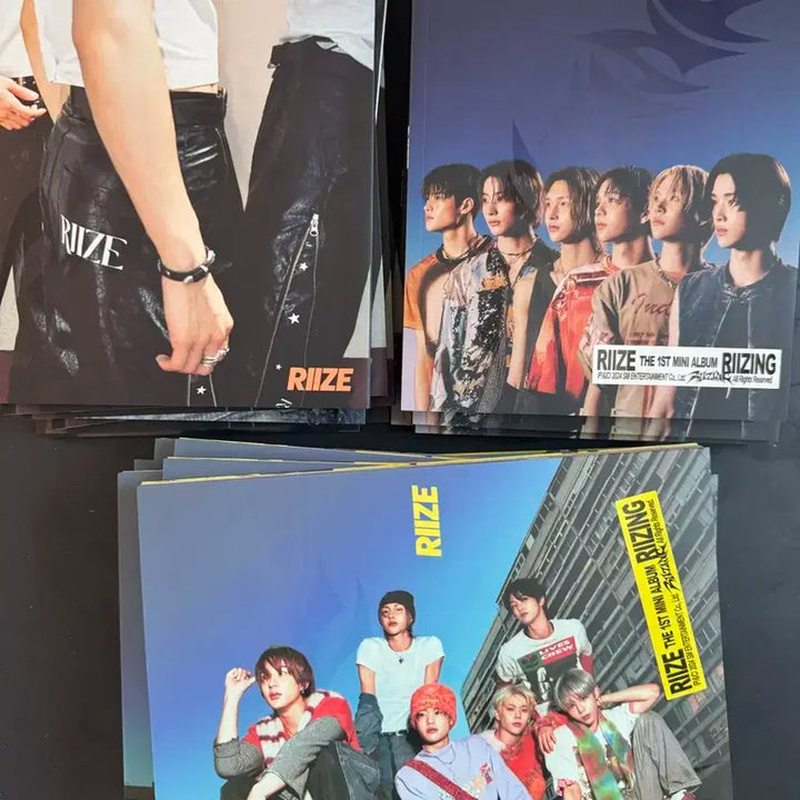 라이즈 RIIZING 개봉 앨범(사진, 스티커, 포스터 포함, 포카x)
