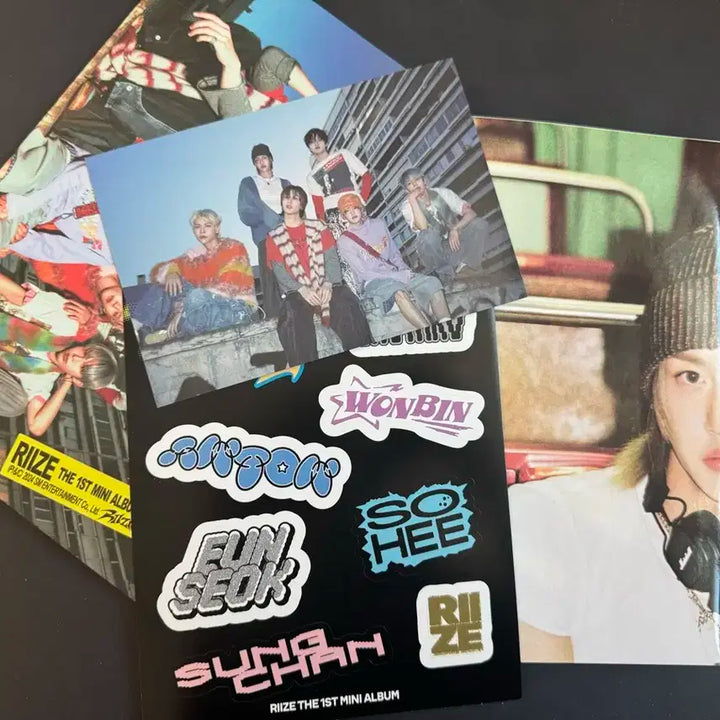 라이즈 RIIZING 개봉 앨범(사진, 스티커, 포스터 포함, 포카x)