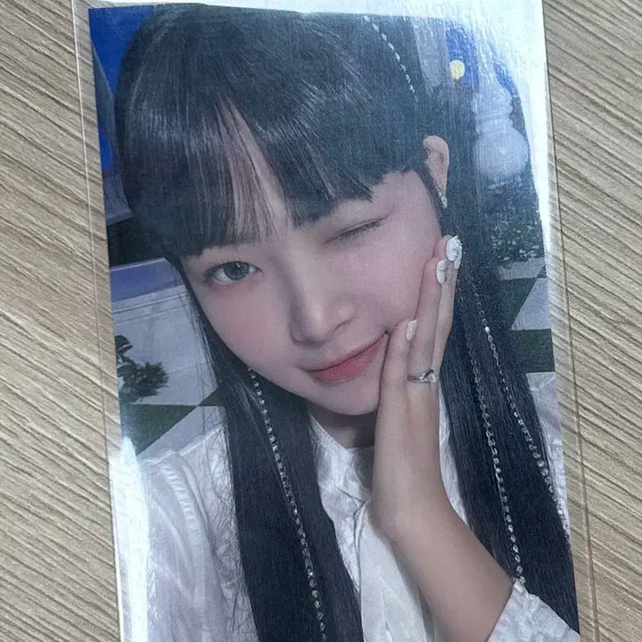 르세라핌 홍은채 포카 급처