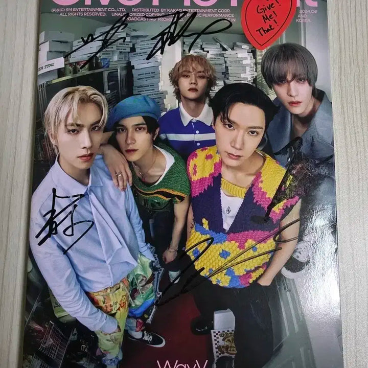 웨이션브이 WayV Give Me That 사인 앨범