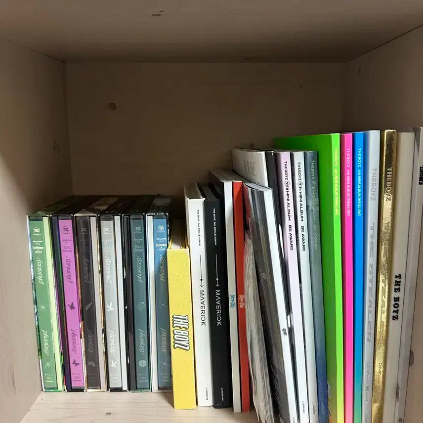 더보이즈 개봉 앨범 (포카X, 일괄 3.5 응원봉 포함)