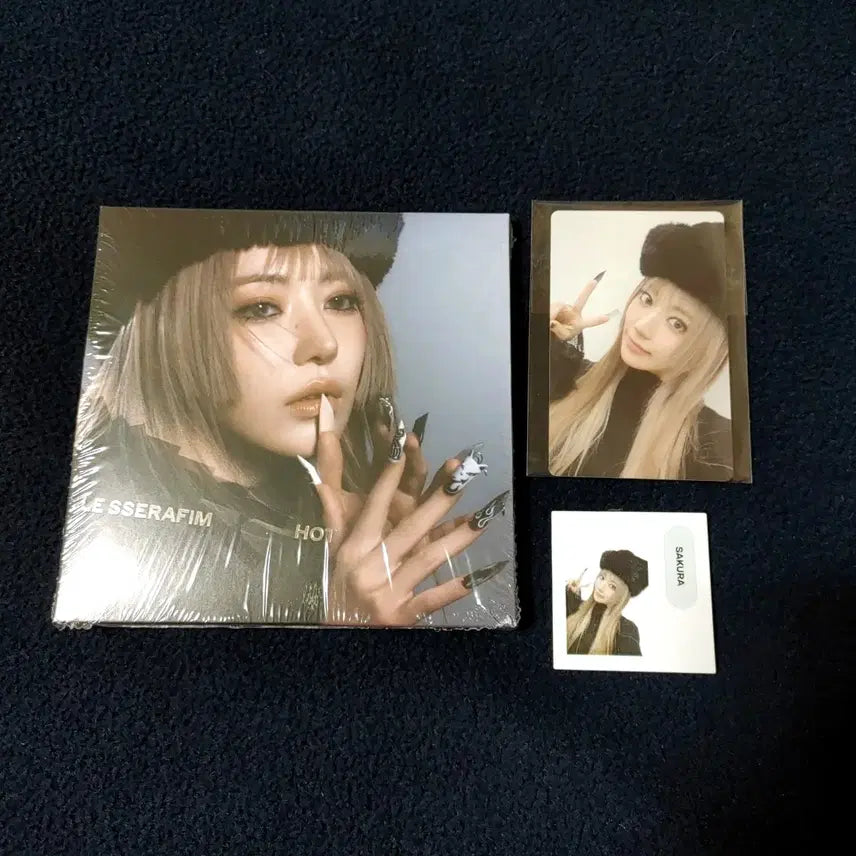 르세라핌 사쿠라 HOT 콤팩트 앨범 미개봉