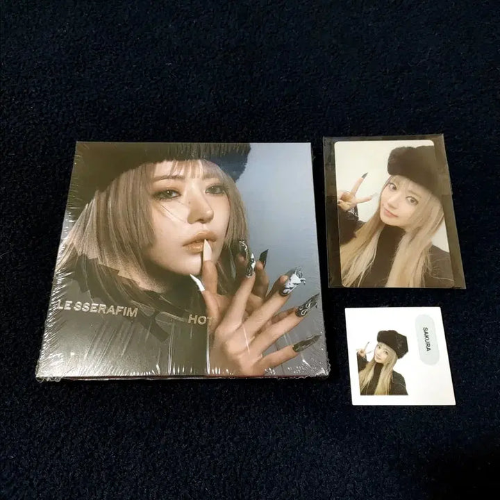 르세라핌 사쿠라 HOT 콤팩트 앨범 미개봉