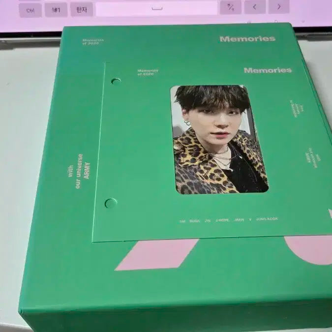 방탄소년단 BTS 메모리즈 2020 + 슈가 포토카드