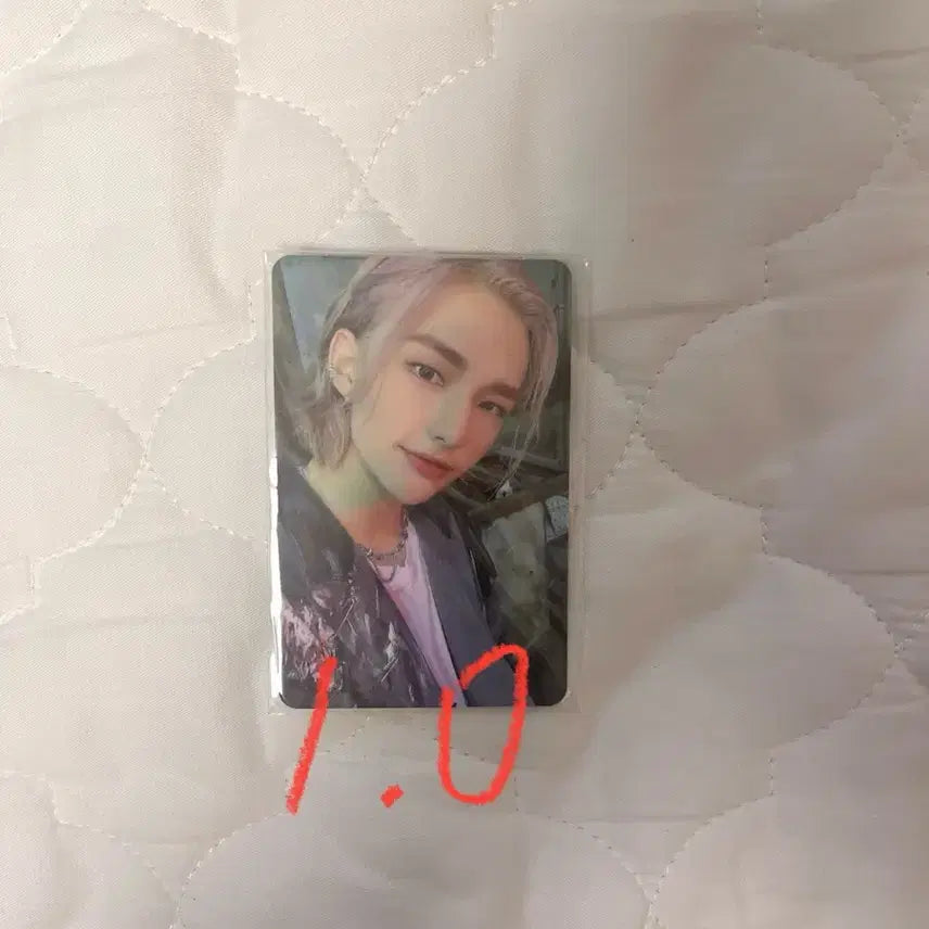 스트레이키즈 현진 포카