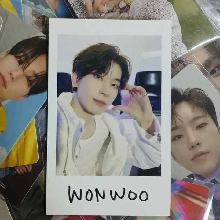 세븐틴 원우 follow인스턴트 포카 팝니다!