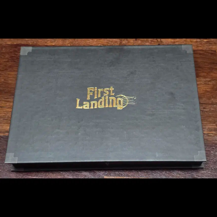 루시 퍼스트랜딩 포토북 개봉