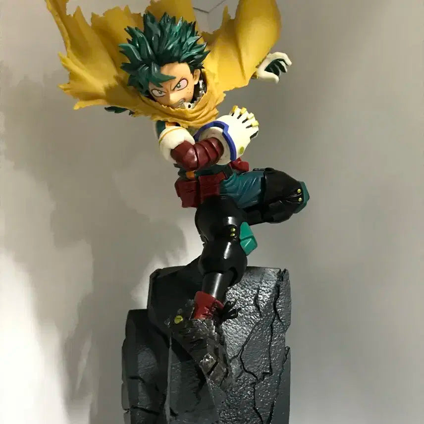 히로아카 상반되는 생각 A상 미도리야 이즈쿠 피규어