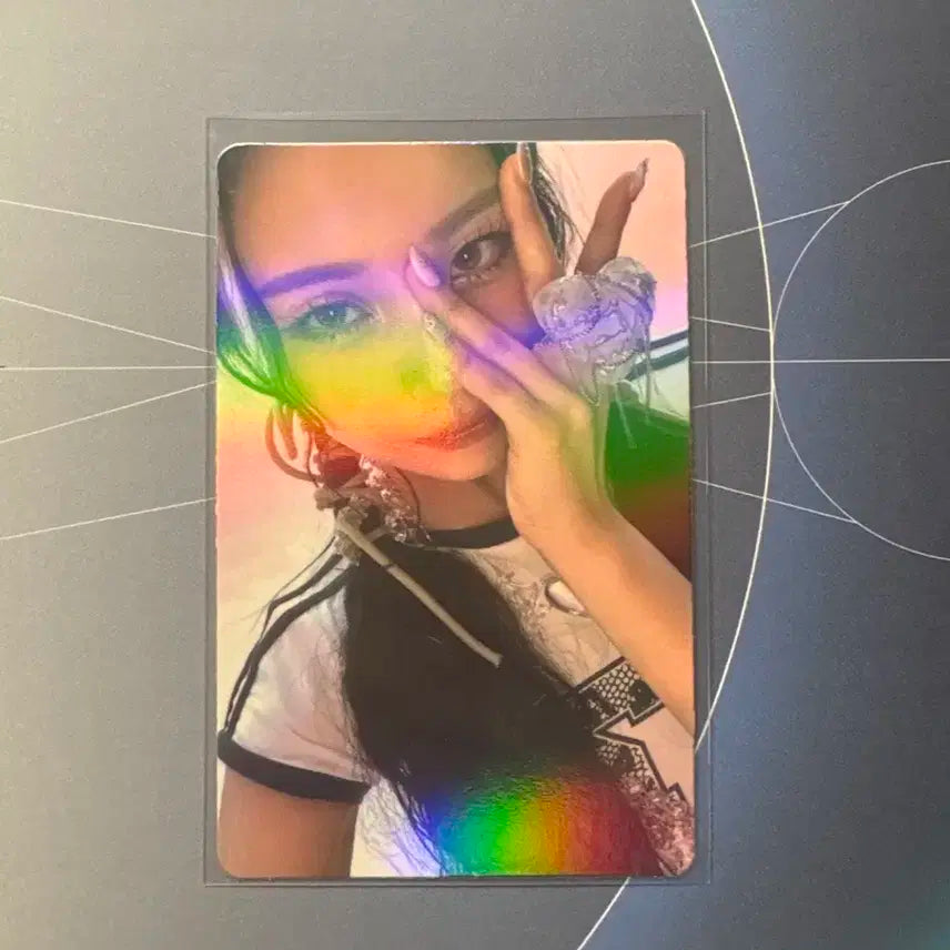 비비지 VIVIZ Shhh ZAG버전 엄지