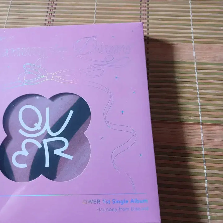 QWER 1st Harmony from Discord 디스코드 미개봉앨범